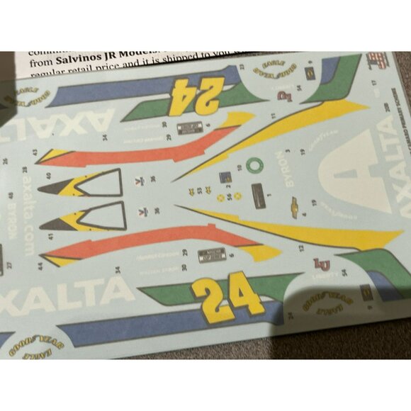 WILLIAM BYRON 2022 AXALTA HENDRICK MOTORSPORTS CAMARO 1:24 SALVINOS JR MODEL CAR - Picture 8 of 13